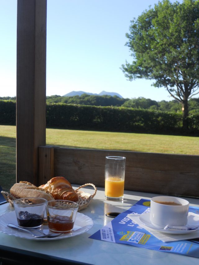 Petit déjeuner