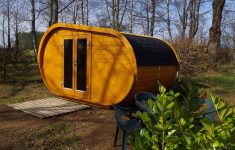 LA CABANE HOBBIT